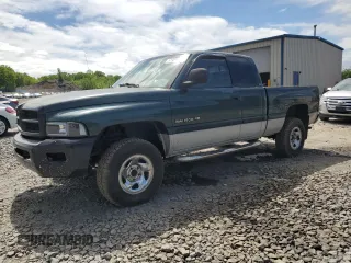2001 Dodge 1500 z VIN 3B7HF13Z81G170170, wystawiony jako Copart lot #57389875 z przebiegiem 247 683 mil mil oraz Szkoda całkowita • Salvage title. Historia ofert i sprzedaży dostępna na DreamBid. Obrazek 1.