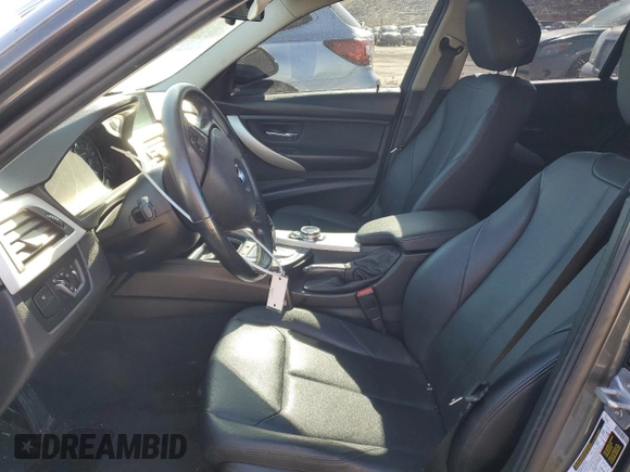 2015 BMW 3 Series 320i xDrive with VIN WBA3C3G57FNS73176, listed as a Copart auction lot 47315495 with 133,579 mi miles and Salvage Title. Bid and sale history available at carsss.com. Image 7.