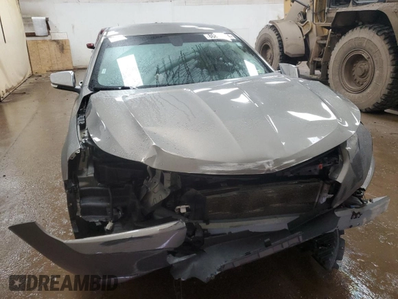 2018 Chevrolet Impala Premier with VIN 2G1125S39J9110015, listed as a Copart auction lot 86891744 with 124,108 mi miles and Salvage Title. Bid and sale history available at DreamBid. Image 5.