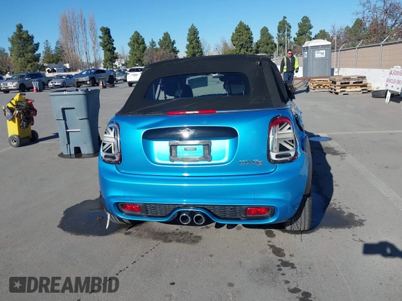 2019 MINI Convertible Cooper S with VIN WMWWG9C50K3J31011, listed as a IAAI auction lot 41332186 with 82,105 mi miles. Bid and sale history available at carsss.com. Image 16.