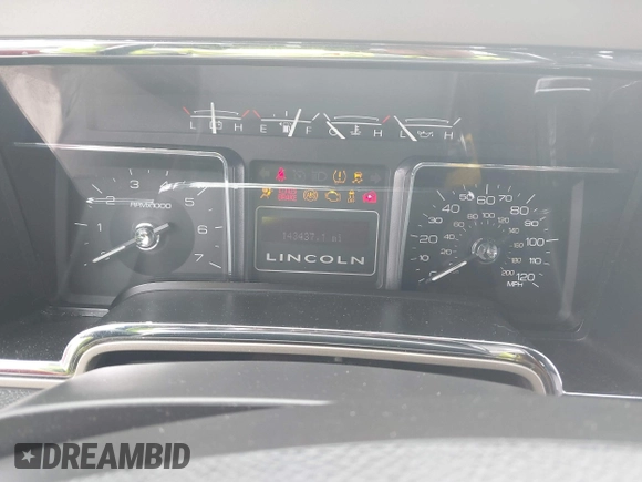 2013 Lincoln Navigator z VIN 5LMJJ2H56DEL07915, wystawiony jako IAAI lot #42138639 z przebiegiem 143 437 mil mil oraz . Historia ofert i sprzedaży dostępna na DreamBid. Obrazek 15.