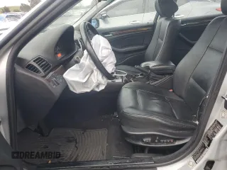 2004 BMW 3 Series 325xi с VIN WBAEU33434PR11668, выставлен на аукционе Copart как лот 45204335 с пробегом 91 211 миль миль и Списание • Salvage title. История ставок и продаж доступна на DreamBid. Изображение 7.