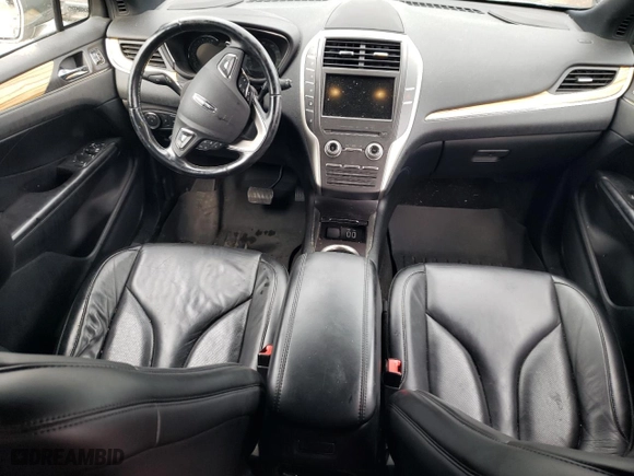 2016 Lincoln MKC Select with VIN 5LMCJ2D96GUJ00064, listed as a Copart auction lot 68559434 with 124,090 mi miles and Salvage Title. Bid and sale history available at carsss.com. Image 8.