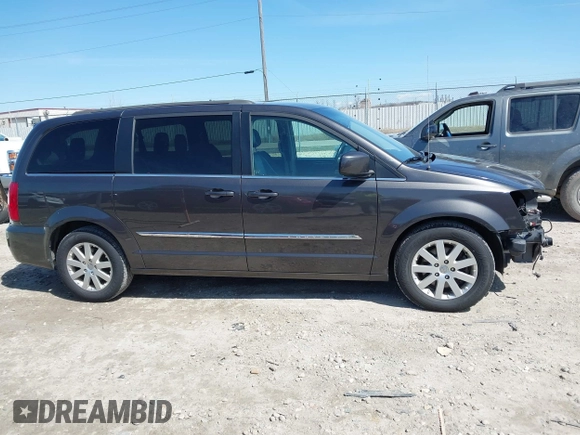 2015 Chrysler Town & Country Touring with VIN 2C4RC1BG9FR538421, listed as a IAAI auction lot 42055002 with 152,804 mi miles. Bid and sale history available at carsss.com. Image 13.