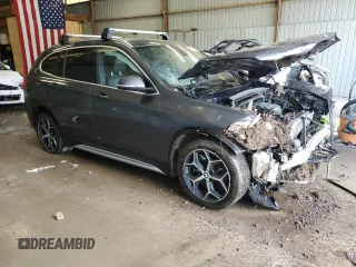 2018 BMW X1 xDrive28i z VIN WBXHT3C31J5L28049, wystawiony jako Copart lot #57496465 z przebiegiem 117 591 mil mil oraz Czysty tytuł • Clean title. Historia ofert i sprzedaży dostępna na DreamBid. Obrazek 4.