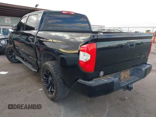 2018 Toyota Tundra 2WD SR5 with VIN 5TFEM5F12JX131561, listed as a IAAI auction lot 40731077 with 44,050 mi miles. Bid and sale history available at carsss.com. Image 3.