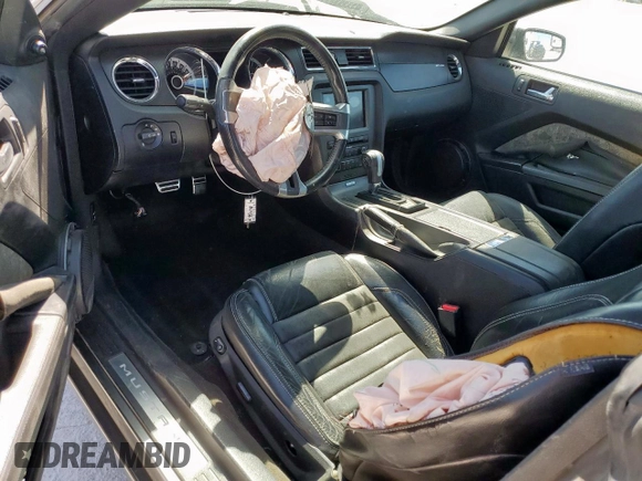 2013 Ford Mustang GT with VIN 1ZVBP8CF7D5261487, listed as a Copart auction lot 50201015 with 121,012 mi miles and Clean title. Bid and sale history available at DreamBid. Image 8.