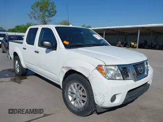 2016 Nissan Frontier SV z VIN 1N6AD0ER7GN746696, wystawiony jako IAAI lot #42037559 z przebiegiem 173 485 mil mil oraz . Historia ofert i sprzedaży dostępna na DreamBid. Obrazek 1.