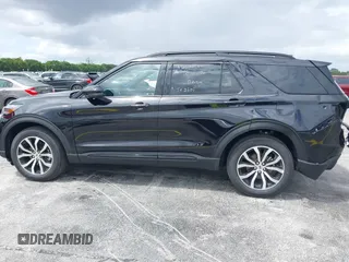 2025 Ford Explorer ST-Line with VIN 1FMUK8KH5SGB57204, listed as a IAAI auction lot 42005348 with 2,150 mi miles. Bid and sale history available at carsss.com. Image 14.