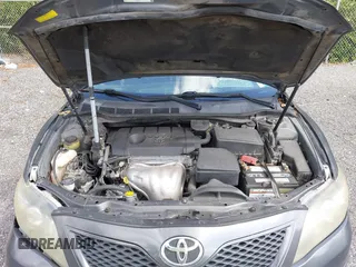 2011 Toyota Camry LE z VIN 4T1BF3EK8BU743564, wystawiony jako IAAI lot #41795818 z przebiegiem 168 877 mil mil oraz . Historia ofert i sprzedaży dostępna na DreamBid. Obrazek 10.
