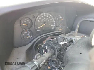 2006 Chevrolet Express Cargo Van with VIN 1GCGG25V061150767, listed as a Copart auction lot 83772754 with Not Provided miles and Non Repairable. Bid and sale history available at carsss.com. Image 9.