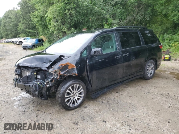2020 Toyota Sienna XLE Auto Access Seat with VIN 5TDYZ3DC1LS068419, listed as a Copart auction lot 64404475 with 92,579 mi miles and Clean title. Bid and sale history available at DreamBid. Image 1.