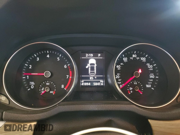 2017 Volkswagen Passat SE with VIN 1VWBT7A35HC062793, listed as a Copart auction lot 61253185 with 41,894 mi miles and Salvage title. Bid and sale history available at DreamBid. Image 9.