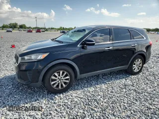 2019 Kia Sorento LX z VIN 5XYPG4A53KG497540, wystawiony jako Copart lot #58626015 z przebiegiem 103 526 mil mil oraz Nie do naprawy • Non repairable. Historia ofert i sprzedaży dostępna na DreamBid. Obrazek 1.