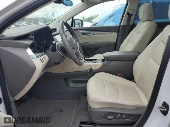 2021 Cadillac XT5 AWD Premium Luxury z VIN 1GYKNDRS1MZ191350, wystawiony jako Copart lot #56692835 z przebiegiem 20 259 mil mil oraz Szkoda całkowita • Salvage title. Historia ofert i sprzedaży dostępna na DreamBid. Obrazek 7.