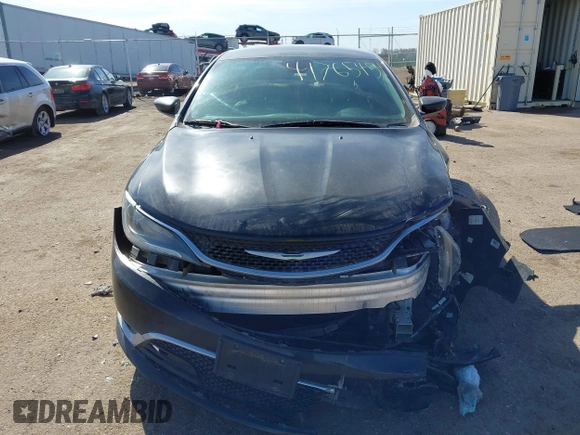 2015 Chrysler 200 C with VIN 1C3CCCCB3FN575678, listed as a IAAI auction lot 41765454 with 86,187 mi miles. Bid and sale history available at carsss.com. Image 12.