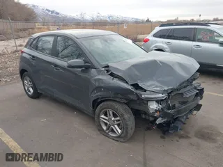 2023 Hyundai Kona SE with VIN KM8K2CAB5PU040450, listed as a IAAI auction lot 41490951 with 35,470 mi miles. Bid and sale history available at carsss.com. Image 1.