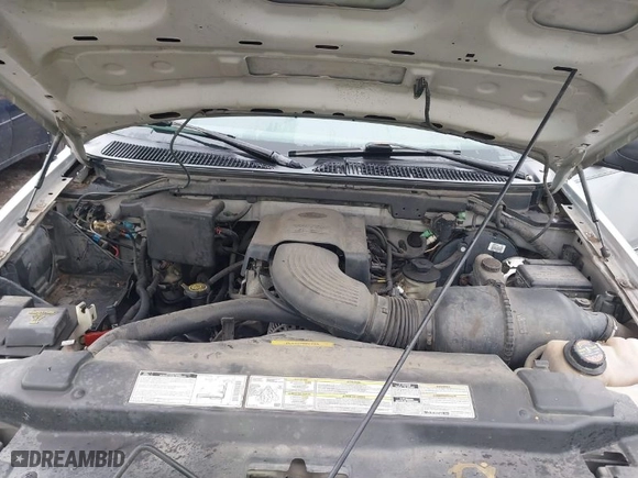 1998 Ford F-150 Standard with VIN 1FTZF18W2WNC27724, listed as a IAAI auction lot 41501654 with 336,342 mi miles. Bid and sale history available at carsss.com. Image 10.