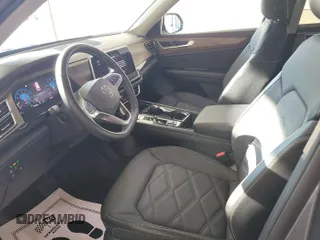2024 Volkswagen Atlas SE with VIN 1V2HR2CA8RC579421, listed as a IAAI auction lot 42850666 with 18,926 mi miles and . Bid and sale history available at DreamBid. Image 26.