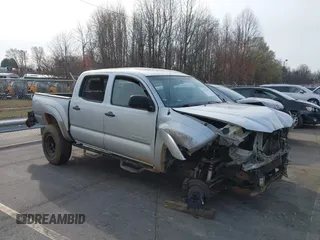 2007 Toyota Tacoma z VIN 5TELU42N37Z324958, wystawiony jako IAAI lot #41791440 z przebiegiem 341 622 mil mil oraz . Historia ofert i sprzedaży dostępna na DreamBid. Obrazek 1.