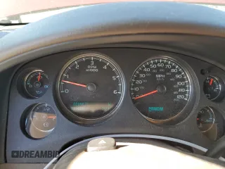 2009 Chevrolet Tahoe LTZ z VIN 1GNFC33J19R178166, wystawiony jako Copart lot #83400004 z przebiegiem 189 600 mil mil oraz Szkoda całkowita • Salvage title. Historia ofert i sprzedaży dostępna na DreamBid. Obrazek 9.