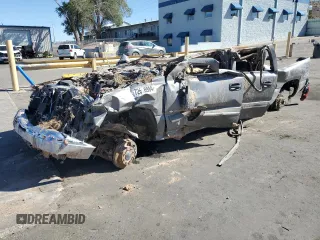 2006 Chevrolet Silverado 1500HD LT2 z VIN 1GCGK13U26F141378, wystawiony jako Copart lot #72618994 z przebiegiem Nie podano mil oraz Szkoda całkowita • Salvage title. Historia ofert i sprzedaży dostępna na DreamBid. Obrazek 1.