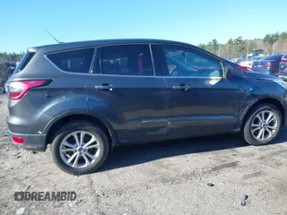 2017 Ford Escape SE with VIN 1FMCU9GD6HUC70333, listed as a IAAI auction lot 41920087 with 67,441 mi miles. Bid and sale history available at carsss.com. Image 13.