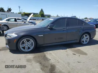 2011 BMW 5 Series 550i z VIN WBAFR9C54BDE82155, wystawiony jako Copart lot #59286485 z przebiegiem 113 444 mil mil oraz Czysty tytuł • Clean title. Historia ofert i sprzedaży dostępna na DreamBid. Obrazek 1.