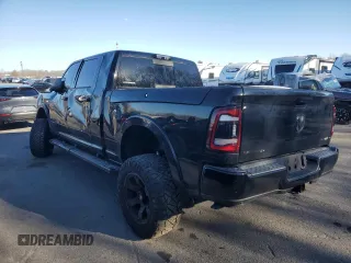 2019 Ram 2500 Laramie with VIN 3C6UR5NL9KG556594, listed as a Copart auction lot 45338315 with 0 mi miles and Salvage Title. Bid and sale history available at carsss.com. Image 2.