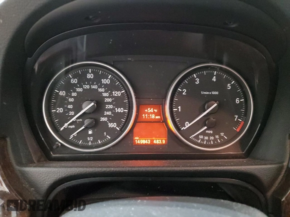 2008 BMW 3 Series 328xi z VIN WBAVC93588K039103, wystawiony jako Copart lot #52604335 z przebiegiem 149 843 mil mil oraz Nie do naprawy • Non repairable. Historia ofert i sprzedaży dostępna na DreamBid. Obrazek 9.