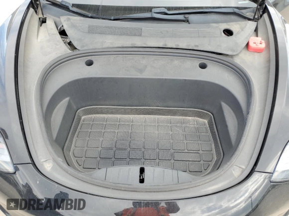 2021 Tesla Model 3 Long Range z VIN 5YJ3E1EB9MF006708, wystawiony jako Copart lot #56230525 z przebiegiem 41 744 mil mil oraz Szkoda całkowita • Salvage title. Historia ofert i sprzedaży dostępna na DreamBid. Obrazek 11.