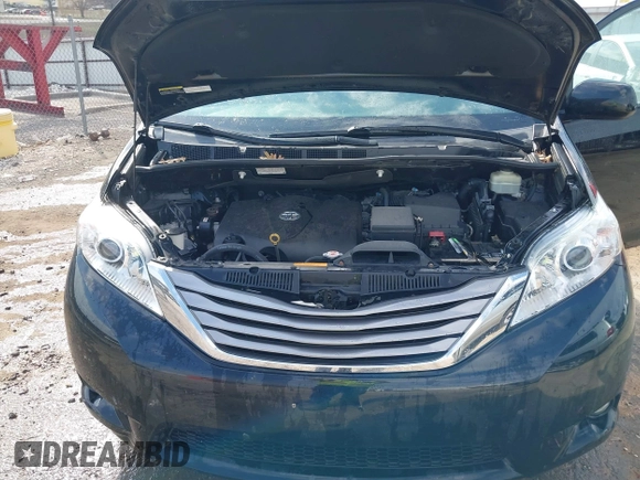 2017 Toyota Sienna XLE с VIN 5TDDZ3DC5HS146786, выставлен на аукционе IAAI как лот 41635018 с пробегом 64 942 миль миль и . История ставок и продаж доступна на DreamBid. Изображение 10.