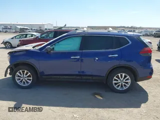 2017 Nissan Rogue S with VIN 5N1AT2MM8HC860870, listed as a IAAI auction lot 41908820 with 1 mi miles. Bid and sale history available at carsss.com. Image 14.