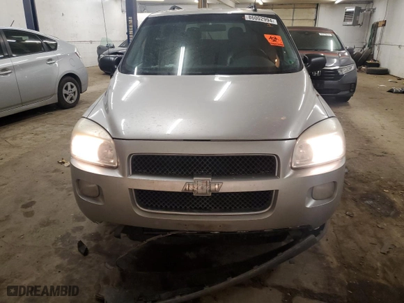 2006 Chevrolet Uplander LT w/1LT with VIN 1GNDV33L26D201868, listed as a Copart auction lot 86002994 with 235,113 mi miles and Salvage Title. Bid and sale history available at carsss.com. Image 5.