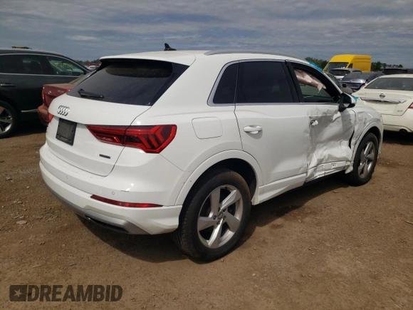 2019 Audi Q3 Premium Plus with VIN WA1BECF30K1067122, listed as a Copart auction lot 61161544 with 22,697 mi miles and Salvage Title. Bid and sale history available at carsss.com. Image 3.