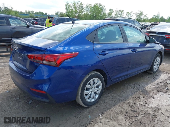 2022 Hyundai Accent SE z VIN 3KPC24A61NE185658, wystawiony jako IAAI lot #42278607 z przebiegiem 5 596 mil mil oraz . Historia ofert i sprzedaży dostępna na DreamBid. Obrazek 4.