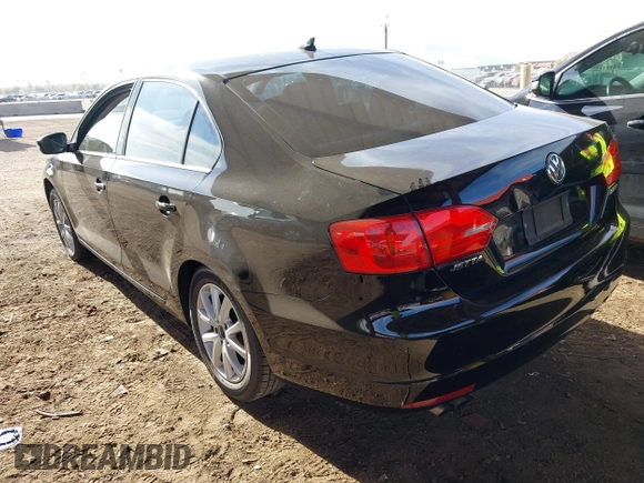 2012 Volkswagen Jetta Sedan SE w/Convenience PZEV with VIN 3VWDP7AJ1CM375679, listed as a IAAI auction lot 41529217 with 131,866 mi miles. Bid and sale history available at carsss.com. Image 3.