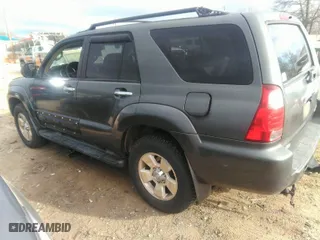 2006 Toyota 4Runner SR5 with VIN JTEZU14R668042947, listed as a IAAI auction lot 41843297 with 160,131 mi miles. Bid and sale history available at carsss.com. Image 3.
