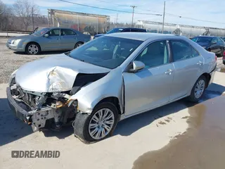 2014 Toyota Camry L with VIN 4T4BF1FK2ER364315, listed as a IAAI auction lot 41582885 with 1 mi miles. Bid and sale history available at carsss.com. Image 18.