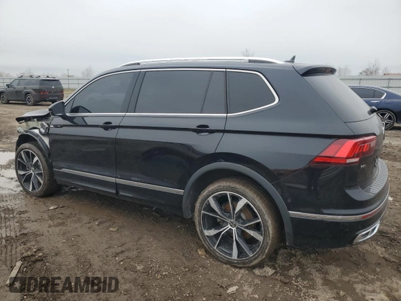 2024 Volkswagen Tiguan SEL R-Line с VIN 3VV4B7AX8RM037891, выставлен на аукционе Copart как лот 45950905 с пробегом 33 661 миль миль и Списание • Salvage title. История ставок и продаж доступна на DreamBid. Изображение 2.