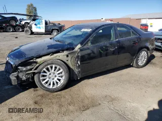2013 Cadillac CTS Luxury z VIN 1G6DE5E51D0105644, wystawiony jako Copart lot #88517895 z przebiegiem Nie podano mil oraz Szkoda całkowita • Salvage title. Historia ofert i sprzedaży dostępna na DreamBid. Obrazek 1.