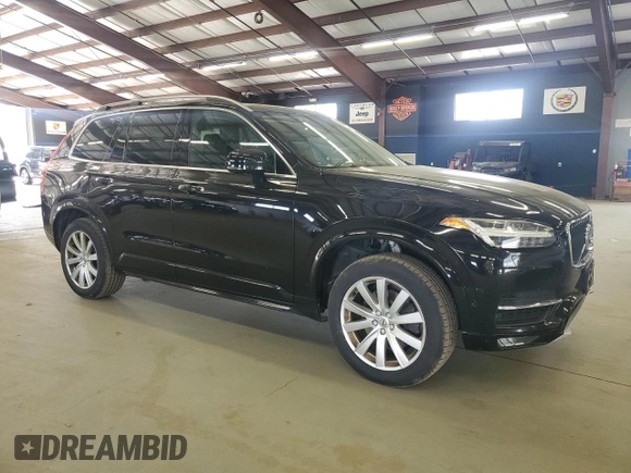 2016 Volvo XC90 T6 Momentum z VIN YV4A22PK6G1026881, wystawiony jako Copart lot #55110085 z przebiegiem 161 076 mil mil oraz Szkoda całkowita • Salvage title. Historia ofert i sprzedaży dostępna na DreamBid. Obrazek 4.
