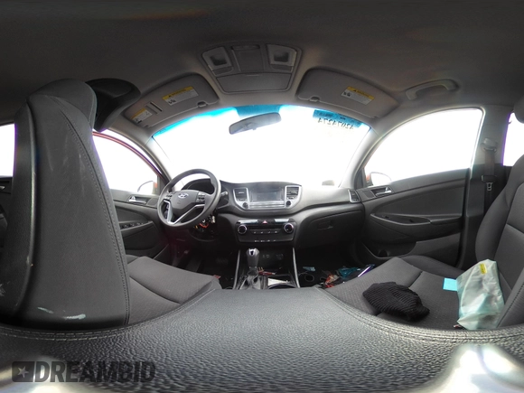 2017 Hyundai Tucson SE z VIN KM8J23A46HU387316, wystawiony jako IAAI lot #42074274 z przebiegiem Nie podano mil oraz . Historia ofert i sprzedaży dostępna na DreamBid. Obrazek 18.