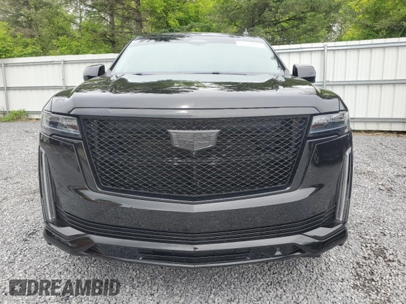 2021 Cadillac Escalade Sport Platinum with VIN 1GYS4GKL7MR338004, listed as a Copart auction lot 61612345 with 47,300 mi miles and Salvage title. Bid and sale history available at DreamBid. Image 5.