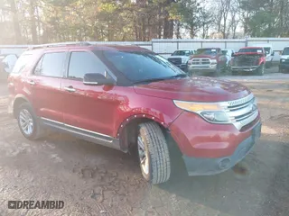 2014 Ford Explorer XLT with VIN 1FM5K7D94EGA02748, listed as a IAAI auction lot 41123742 with 246,910 mi miles. Bid and sale history available at carsss.com. Image 1.