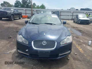 2009 Jaguar XF Luxury z VIN SAJWA05B29HR23758, wystawiony jako IAAI lot #42280805 z przebiegiem 249 400 mil mil oraz . Historia ofert i sprzedaży dostępna na DreamBid. Obrazek 12.