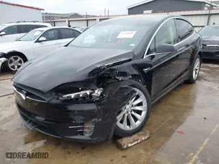 2016 Tesla Model X 70D with VIN 5YJXCBE25GF028903, listed as a IAAI auction lot 41546850 with 100,008 mi miles. Bid and sale history available at carsss.com. Image 20.
