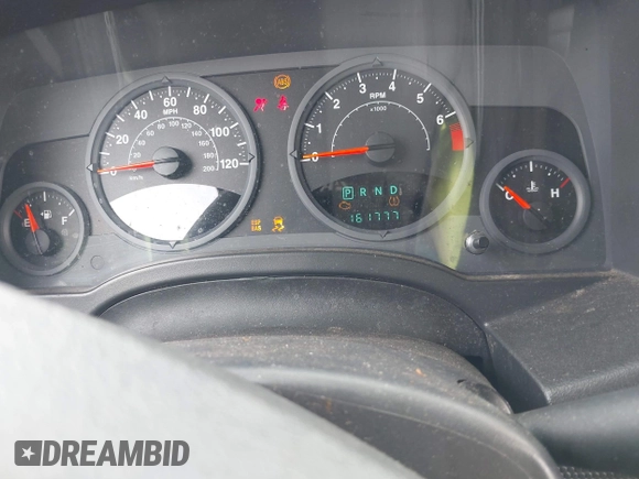 2008 Jeep Patriot Sport with VIN 1J8FT28WX8D711353, listed as a IAAI auction lot 41793321 with 161,777 mi miles. Bid and sale history available at carsss.com. Image 7.