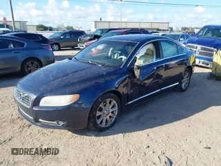 2010 Volvo S80 I6 z VIN YV1982AS3A1116844, wystawiony jako IAAI lot #42259662 z przebiegiem 150 792 mil mil oraz . Historia ofert i sprzedaży dostępna na DreamBid. Obrazek 2.