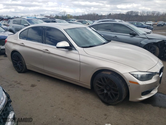 2014 BMW 3 Series 328i xDrive with VIN WBA3B5C59EP652476, listed as a Copart auction lot 51870905 with 0 mi miles and Clean Title. Bid and sale history available at carsss.com. Image 4.